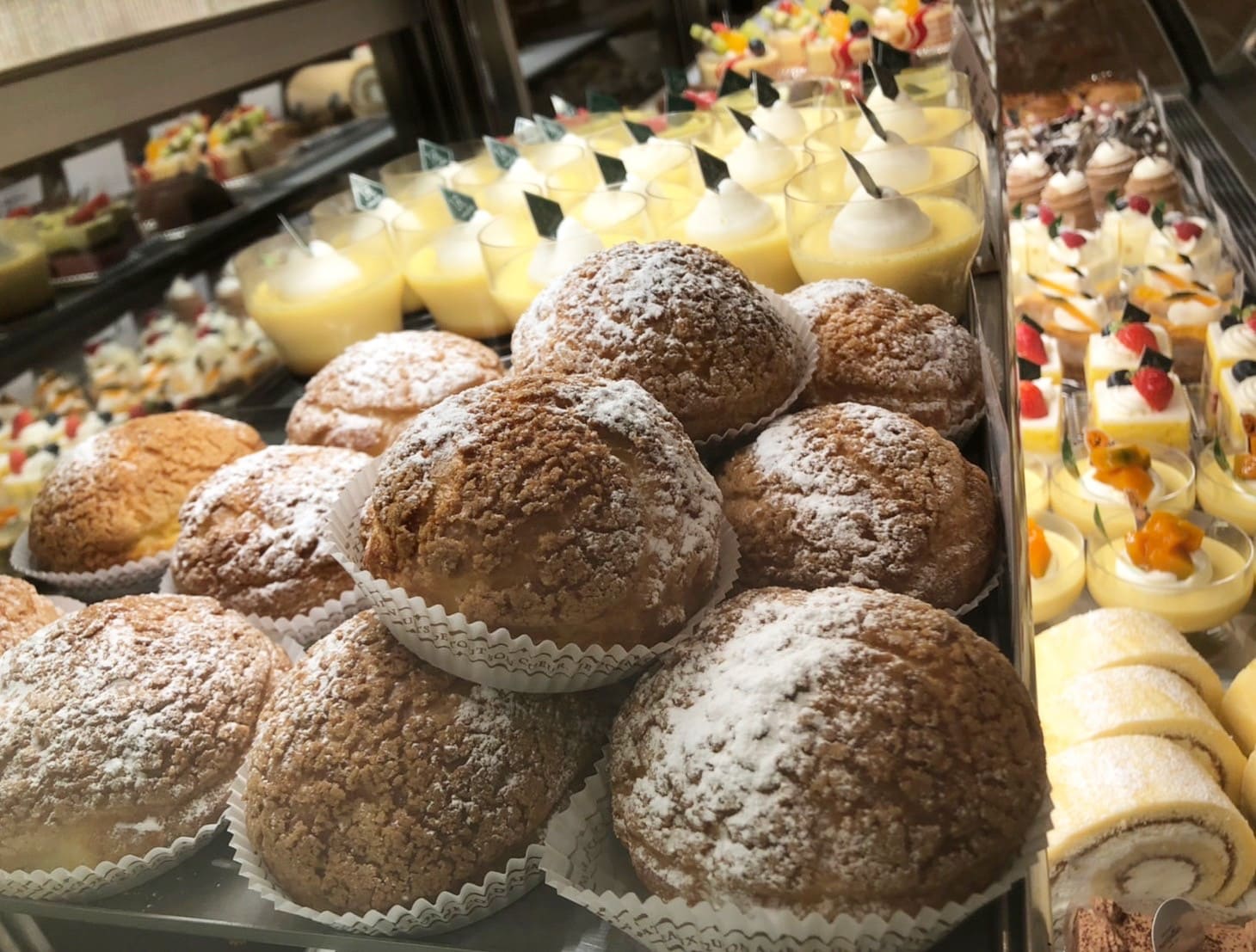 モンペリエ洋菓子店は海外や有名店での経験豊富なオーナーシェフが