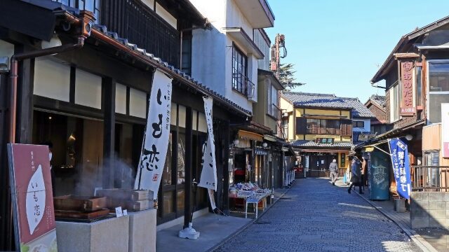 1.子連れなら外せない！「菓子屋横丁」