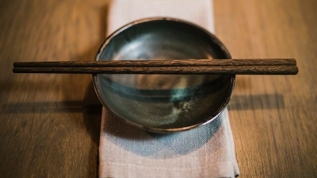 打ち合わせにいいプライベートルームがある「カフェダイニング樹の下」