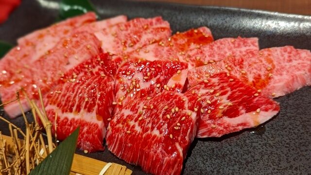 3.土日・祝日はランチも楽しめる「焼肉 ニクラボ 川越駅前店」