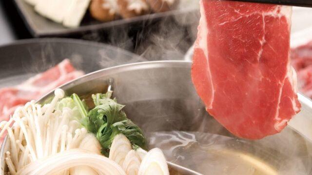 おすすめメニュー「牛肉＆豚肉 食べ放題コース」