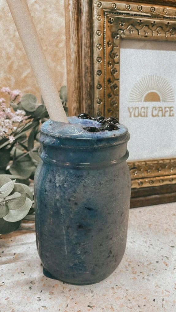 YOGI CAFE川越