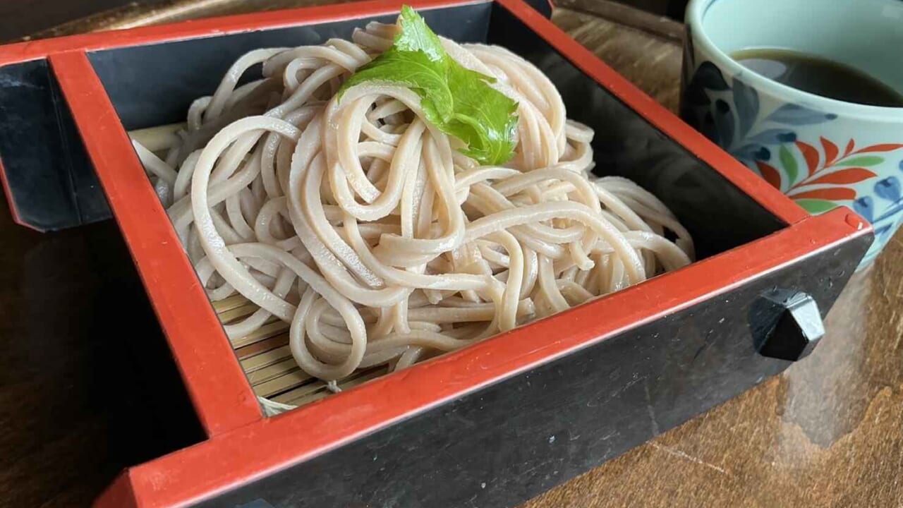 海鮮と手打ちそばの店　巌窟屋