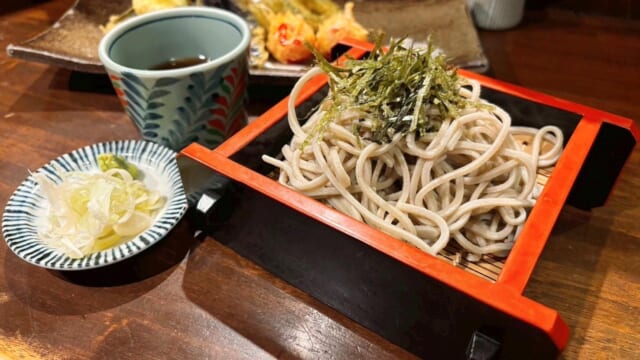 海鮮と手打ちそばの店　魚酒